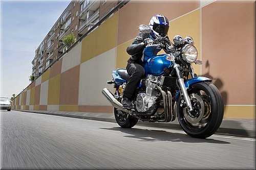 yamaha-xjr1300-2007-009.jpg