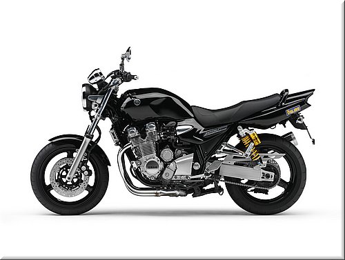 yamaha-xjr1300-2007-021.jpg