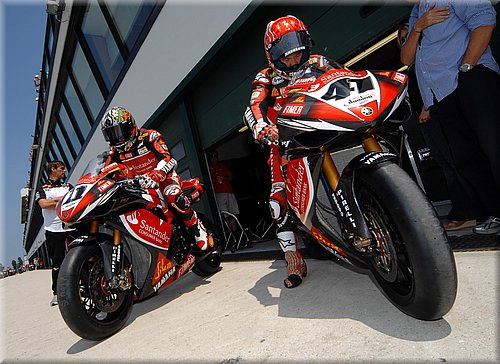 corser-haga_4.jpg