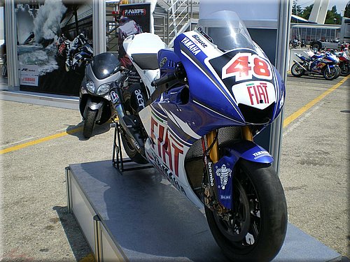 motoblogit_yamaha_fest2008_01.jpg