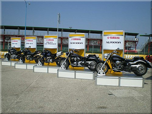 motoblogit_yamaha_fest2008_21.jpg