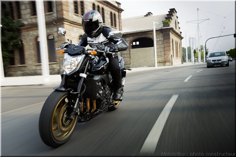 yamaha-fz1-2008-006