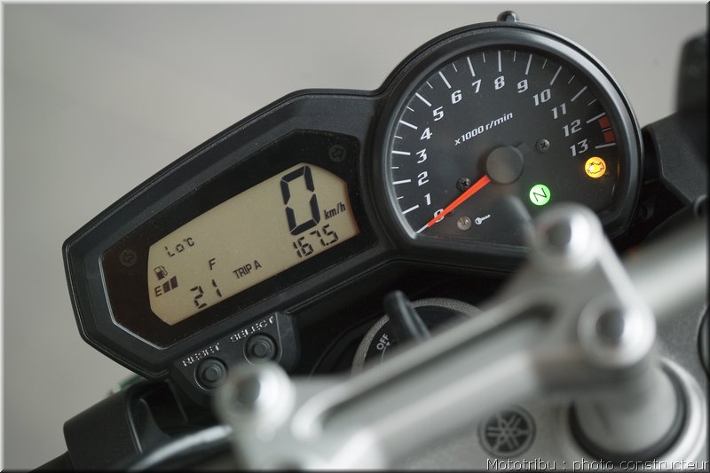 yamaha-fz1-2008-025