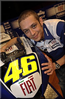 yamaha-m1-2008-005.jpg