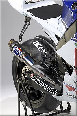 yamaha-m1-2008-009.jpg