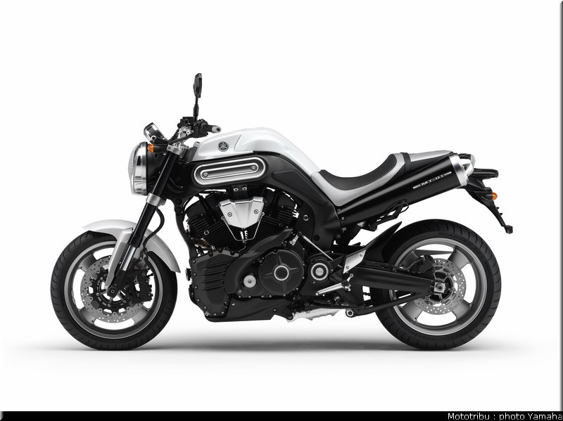 yamaha_mt01_2008_010