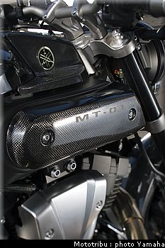 yamaha_mt01_2008_027.jpg