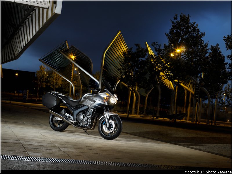 yamaha_900tdm_2008_003