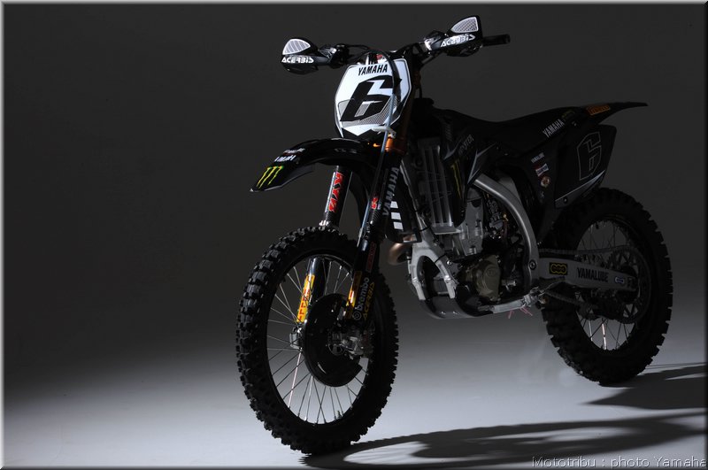 MOTO 