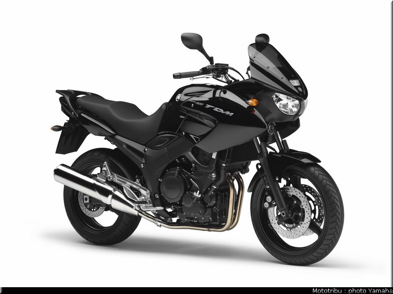 yamaha_900tdm_2009_023