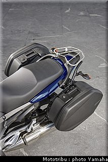 yamaha_900tdm_2009_025.jpg