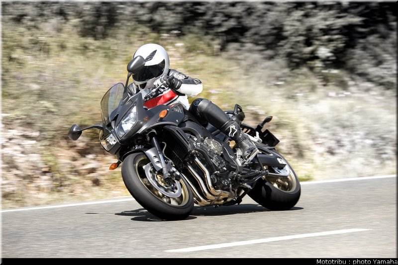 yamaha_fz1_fazer_2009_003