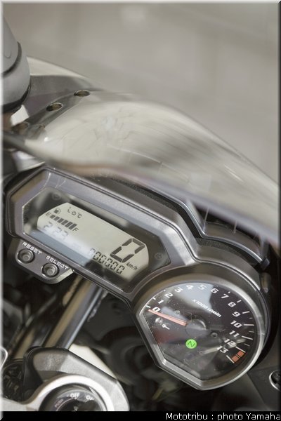 yamaha_fz1_fazer_2009_033