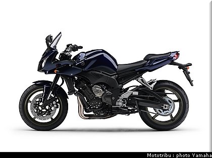 yamaha_fz1_fazer_2009_019.jpg