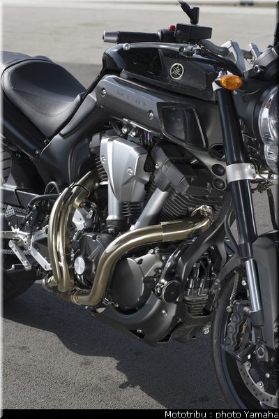 yamaha_mt01_2009_023