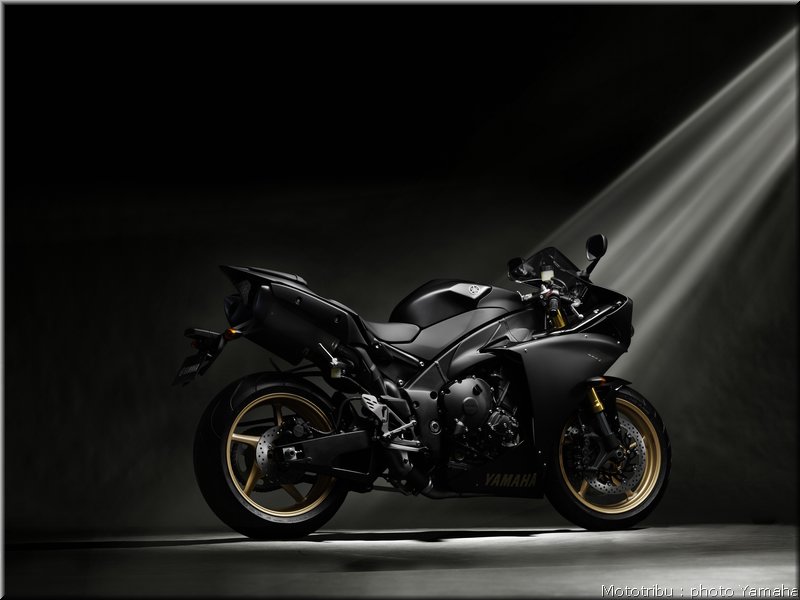 yamaha-r1-2009-013