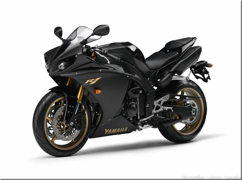 yamaha-r1-2009-019