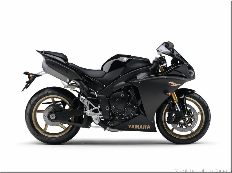 yamaha-r1-2009-022