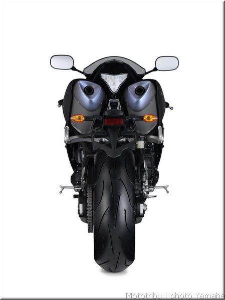 yamaha-r1-2009-037