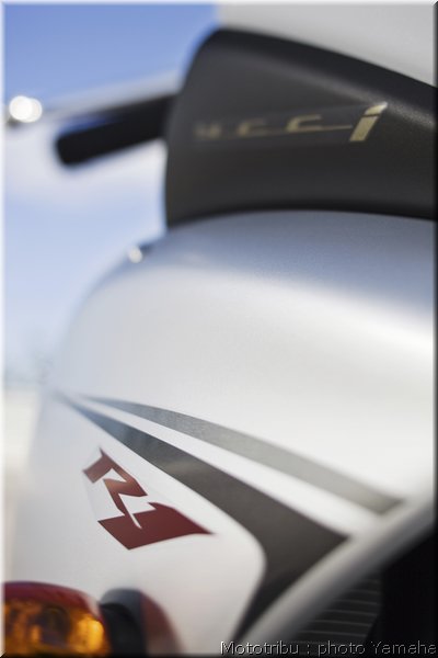 yamaha-r1-2009-057