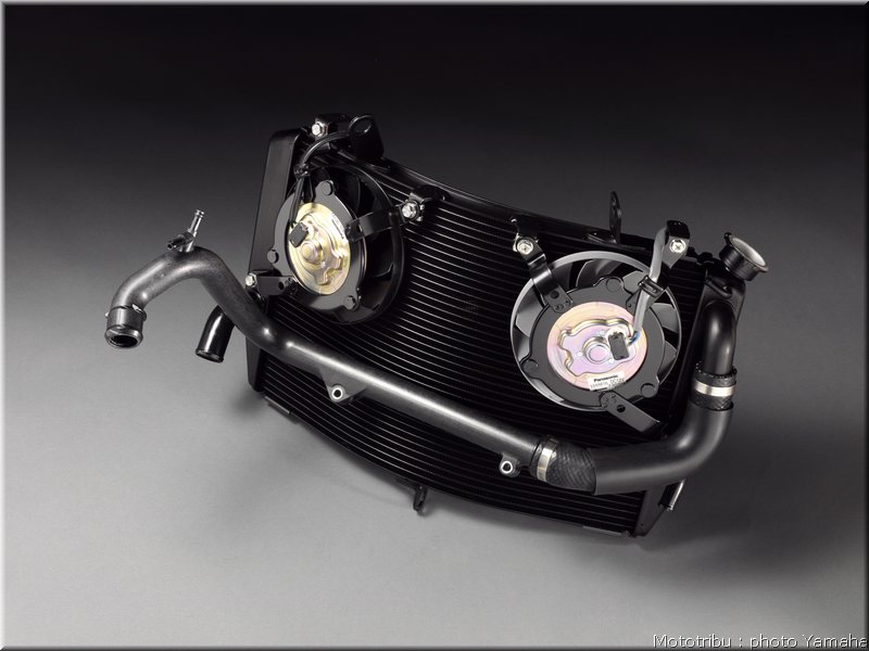yamaha-r1-2009-071