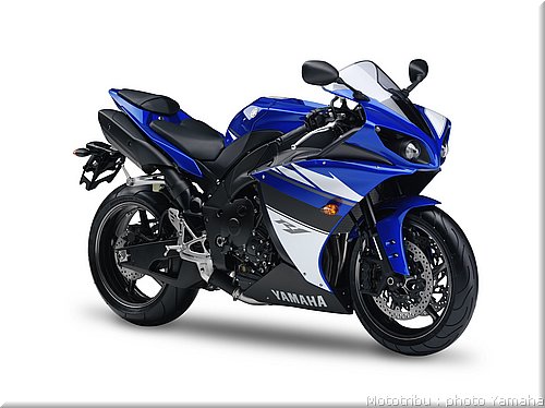 yamaha-r1-2009-029.jpg