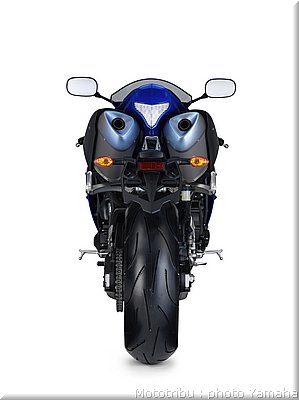 yamaha-r1-2009-035.jpg