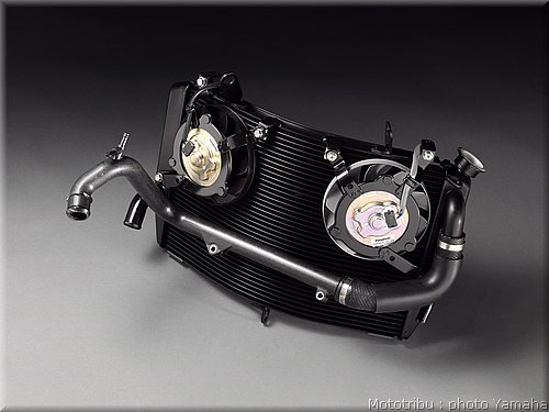 yamaha-r1-2009-071.jpg