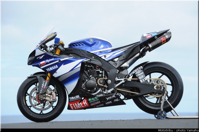 yamaha_r1_sbk_2009_003