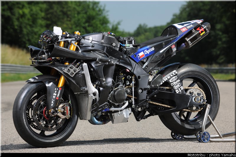 yamaha_r1_sbk_2009_029