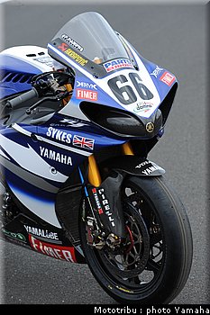 yamaha_r1_sbk_2009_020.jpg