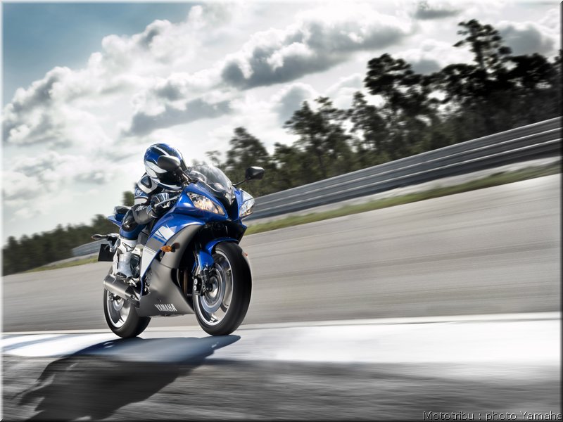 yamaha_r6_2008_001