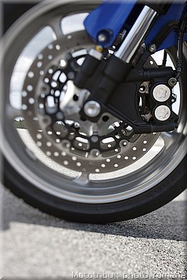 yamaha_r6_2008_025.jpg