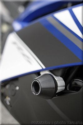 yamaha_r6_2008_030.jpg