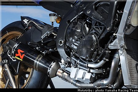 r6ss_2009_015.jpg