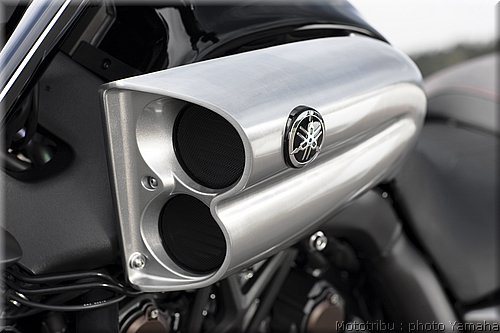0021-yamaha-vmax2009-021.jpg