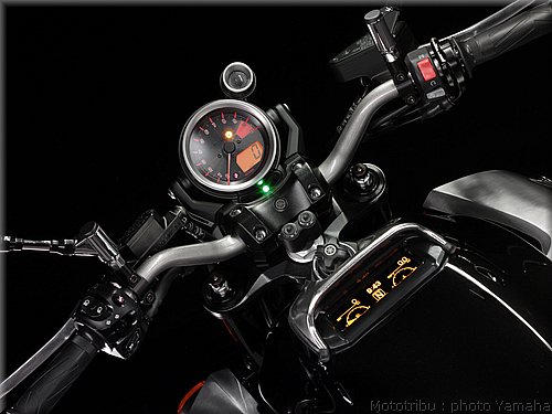 0025-yamaha-vmax2009-025.jpg