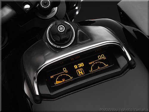 0029-yamaha-vmax2009-029.jpg