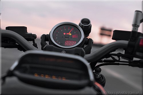 0034-yamaha-vmax2009-034.jpg