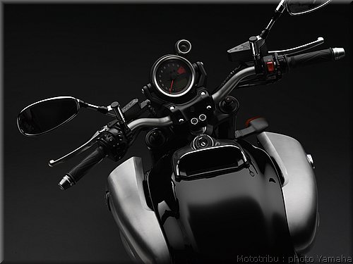 0035-yamaha-vmax2009-035.jpg