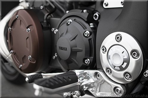 0043-yamaha-vmax2009-043.jpg