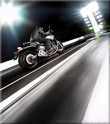 0051-yamaha-vmax2009-051.jpg
