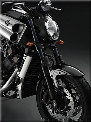 0056-yamaha-vmax2009-056.jpg