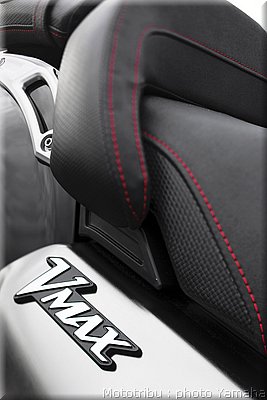 0064-yamaha-vmax2009-064.jpg