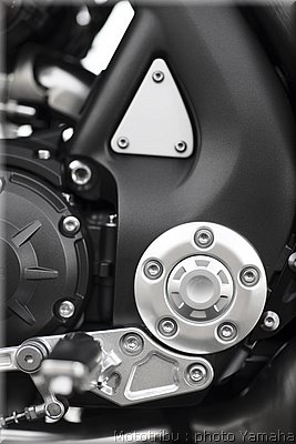 0073-yamaha-vmax2009-073.jpg