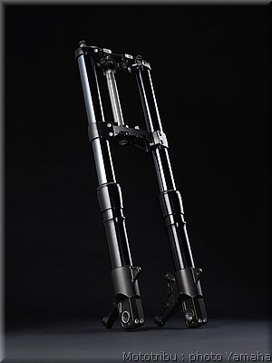 0084-yamaha-vmax2009-084.jpg
