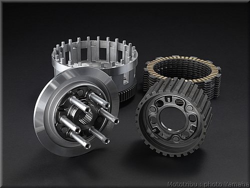 0086-yamaha-vmax2009-086.jpg