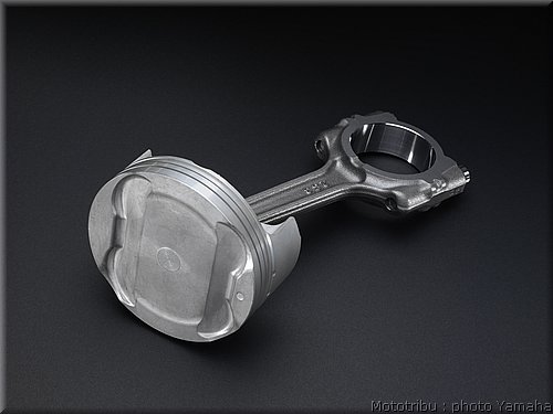 0087-yamaha-vmax2009-087.jpg
