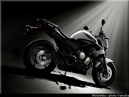 yamaha_xj600_014.jpg
