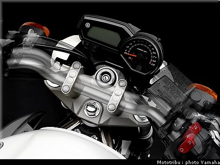 yamaha_xj600_017.jpg